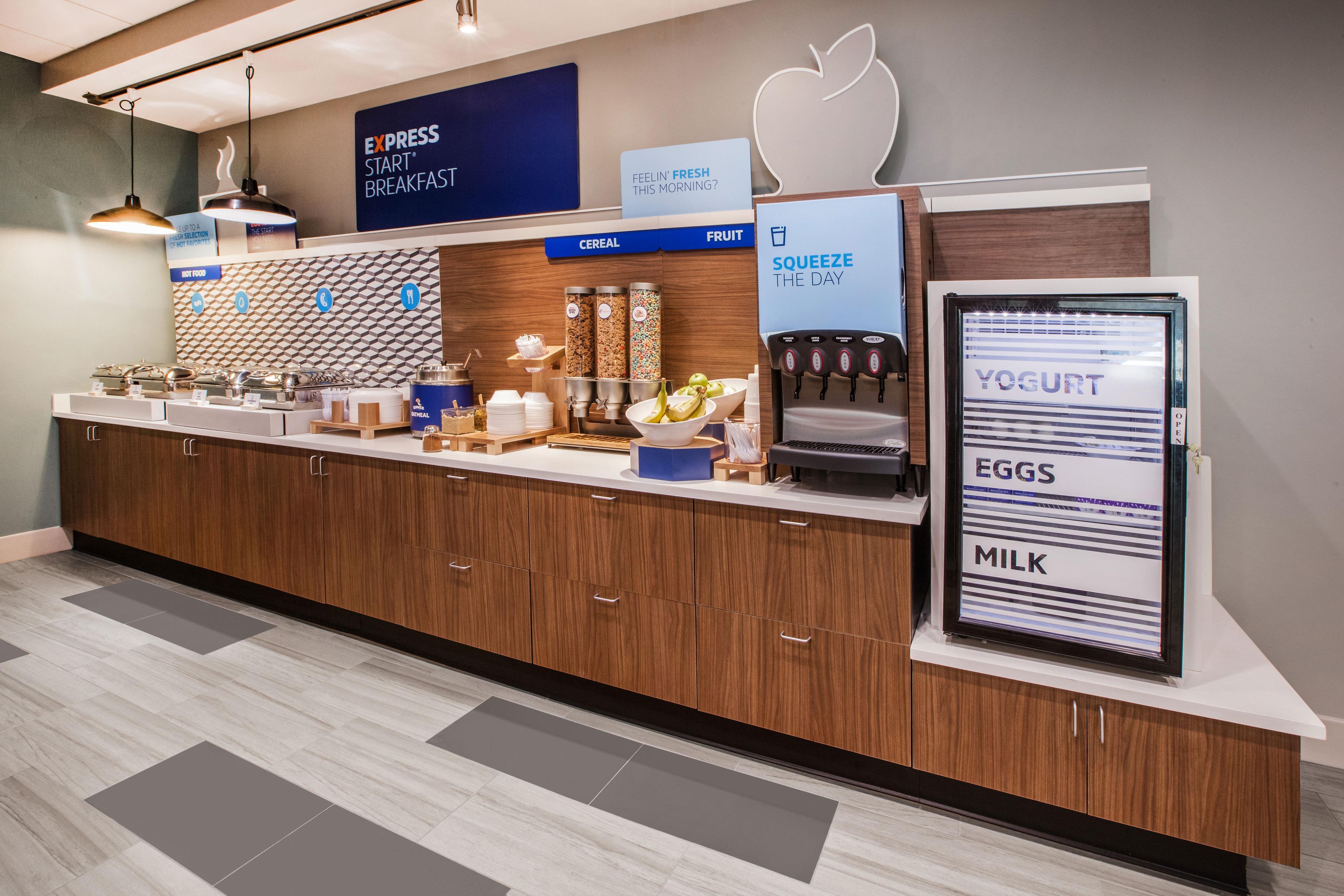 Holiday Inn Express Niles By Ihg Eksteriør bilde