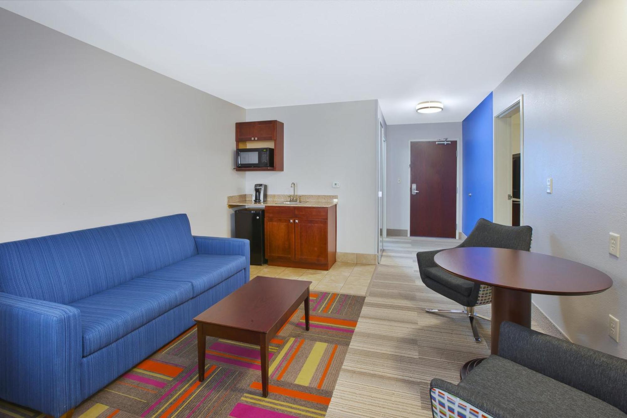Holiday Inn Express Niles By Ihg Eksteriør bilde