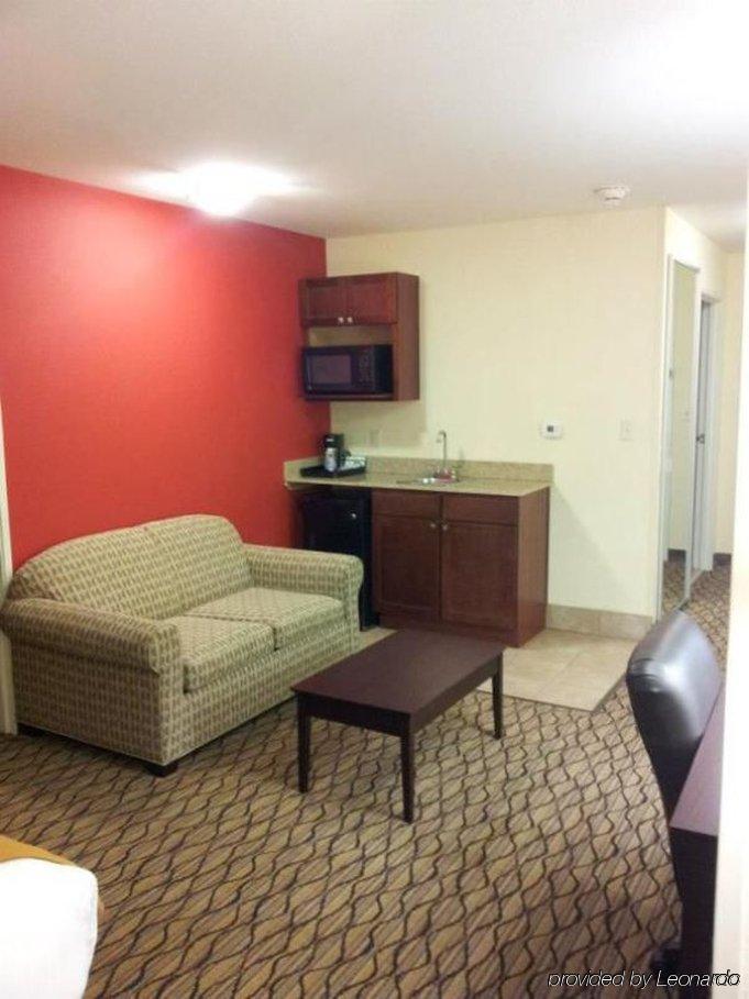 Holiday Inn Express Niles By Ihg Eksteriør bilde