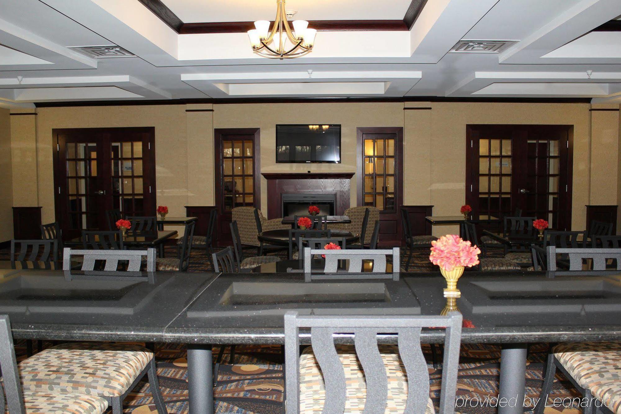 Holiday Inn Express Niles By Ihg Interiør bilde